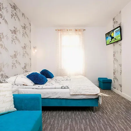 In - Pl 050.020-23 Apartment *