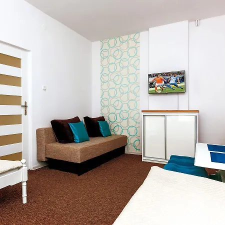 In - Pl 050.020-23 Apartment *
